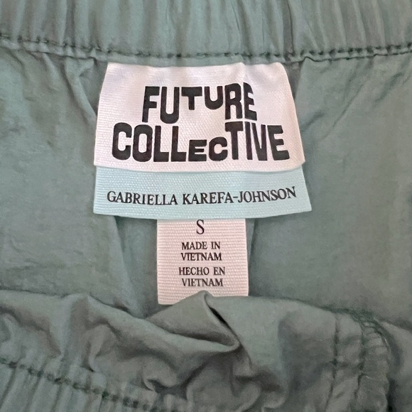 Womens active nylon shorts - Picture 2 of 6